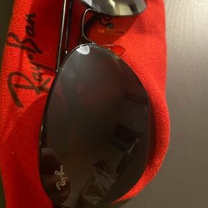 RAY BAN AVIATOR sunglasses